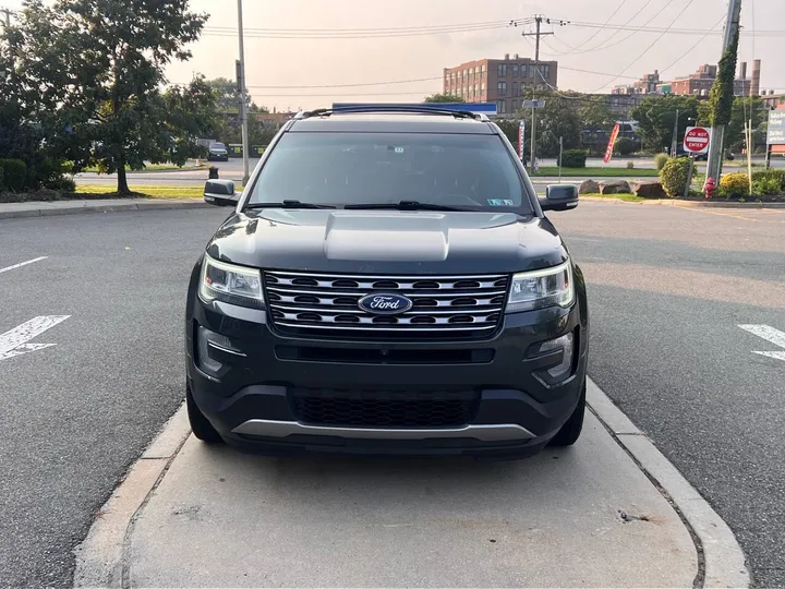 Gray, 2016 Ford Explorer Image 8