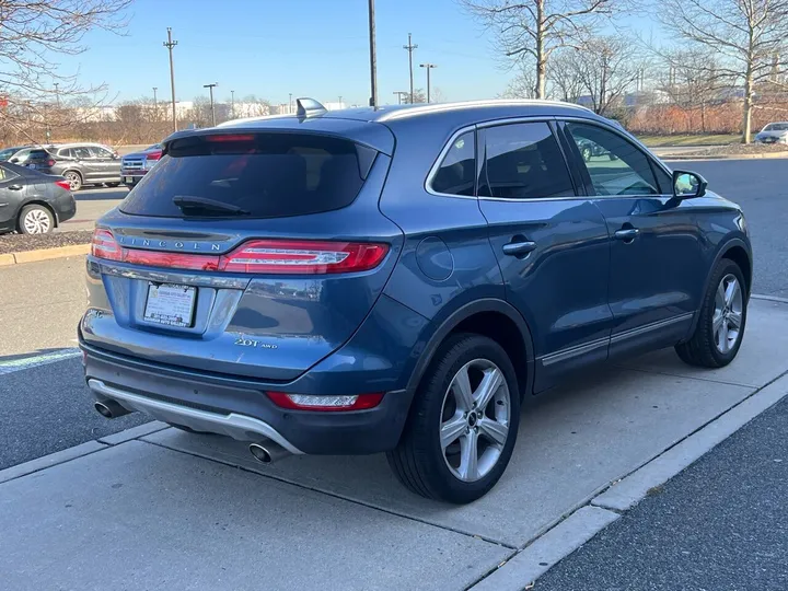 Blue, 2018 Lincoln MKC Image 5