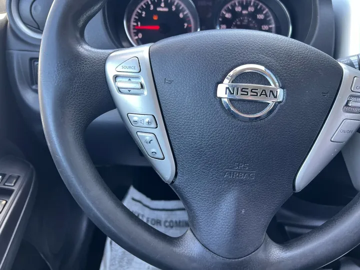 White, 2015 Nissan Versa Image 23