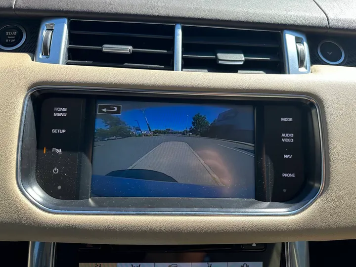 White, 2015 Land Rover Range Rover Sport Image 29
