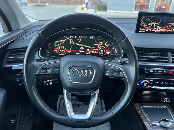 Gray, 2018 Audi Q7 Image 35