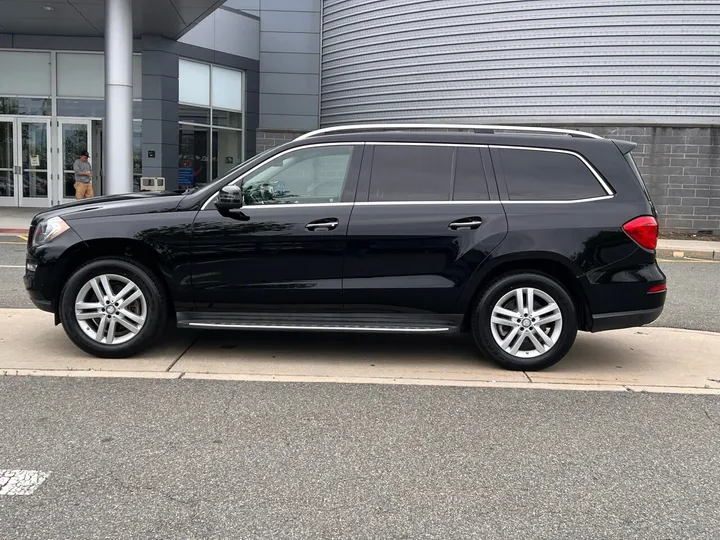 Black, 2015 Mercedes-Benz GL-Class Image 42