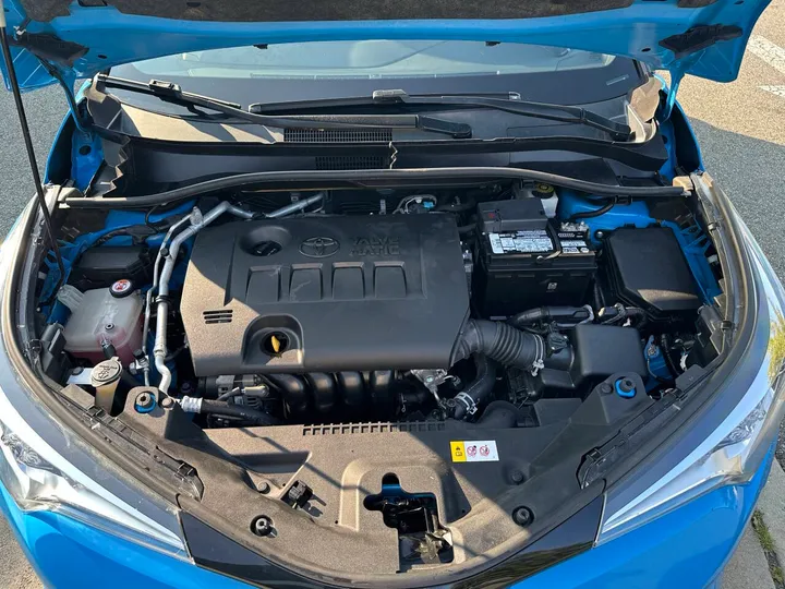 Blue, 2019 Toyota C-HR Image 39