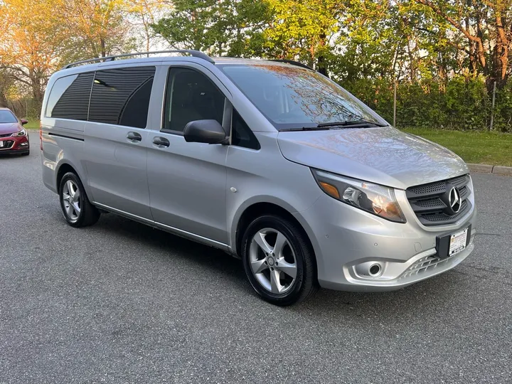 Silver, 2016 Mercedes-Benz Metris Image 7