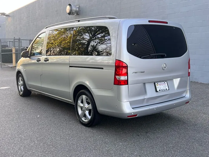 Silver, 2016 Mercedes-Benz Metris Image 3