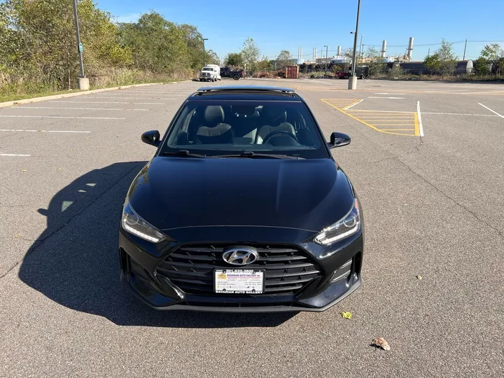 Black, 2019 Hyundai Veloster Image 20