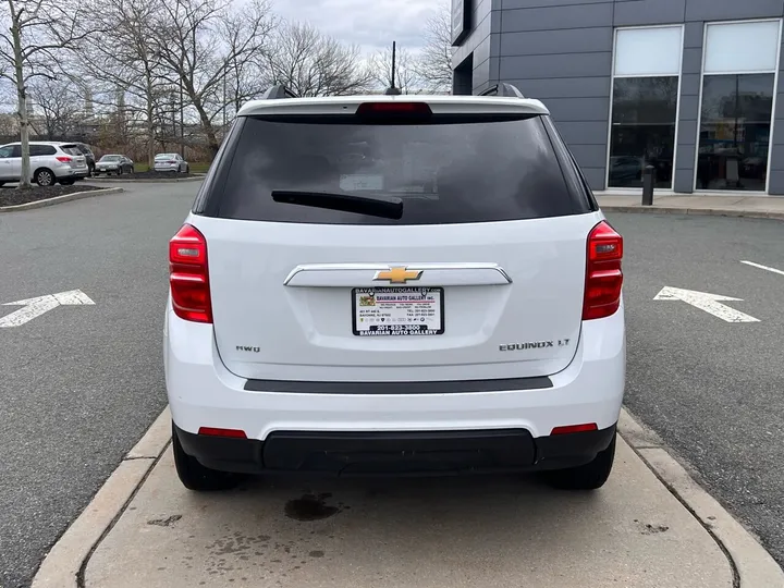 White, 2016 Chevrolet Equinox Image 4