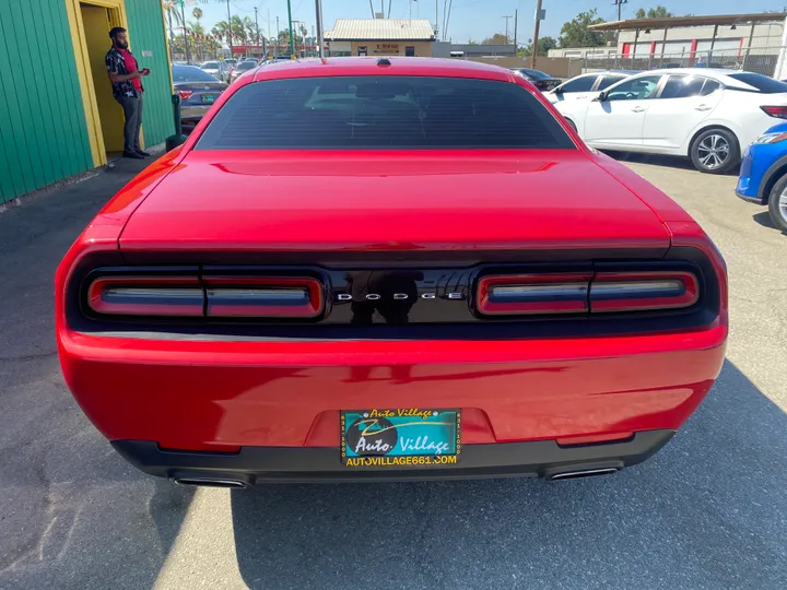 N / A, 2015 DODGE CHALLENGER Image 6