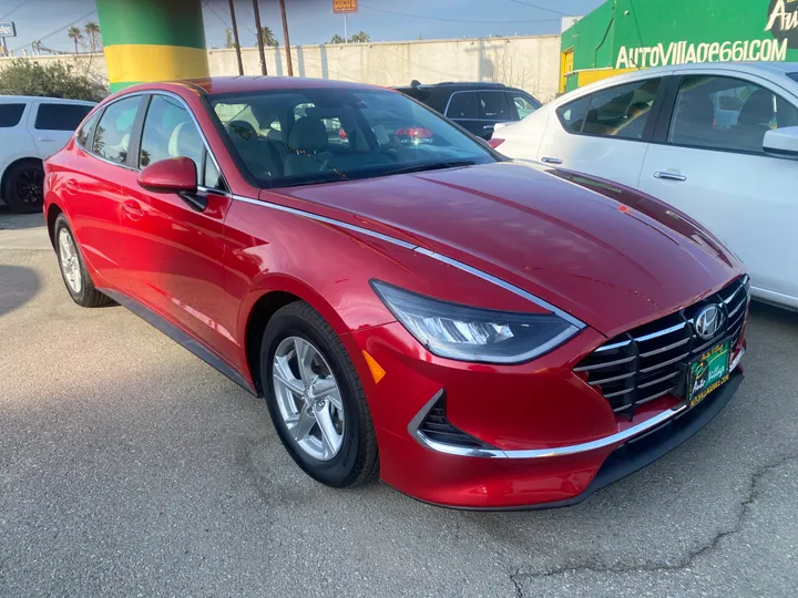 RED, 2021 HYUNDAI SONATA Image 3