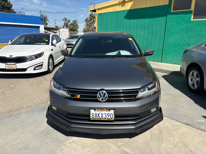 GRAY, 2017 VOLKSWAGEN JETTA Image 2