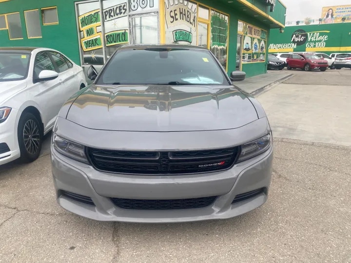 GRAY, 2018 DODGE CHARGER Image 2