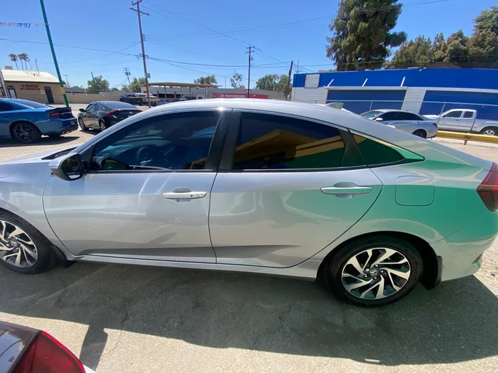 SILVER, 2017 HONDA CIVIC Image 8