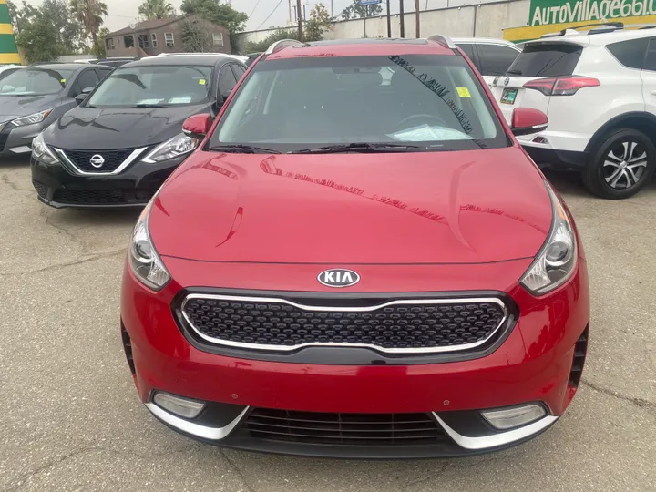 RED, 2017 KIA NIRO Image 2