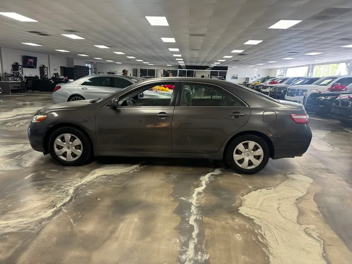 GRAY, 2007 TOYOTA CAMRY Image 5