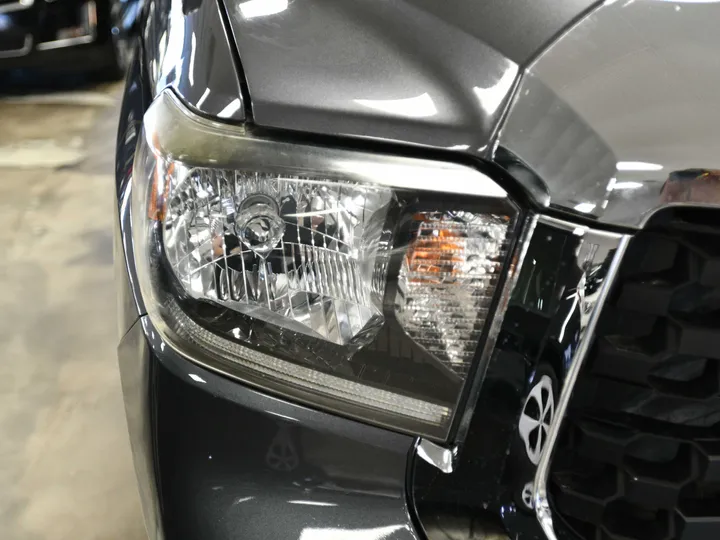 GREY, 2020 TOYOTA TUNDRA DOUBLE CAB Image 3