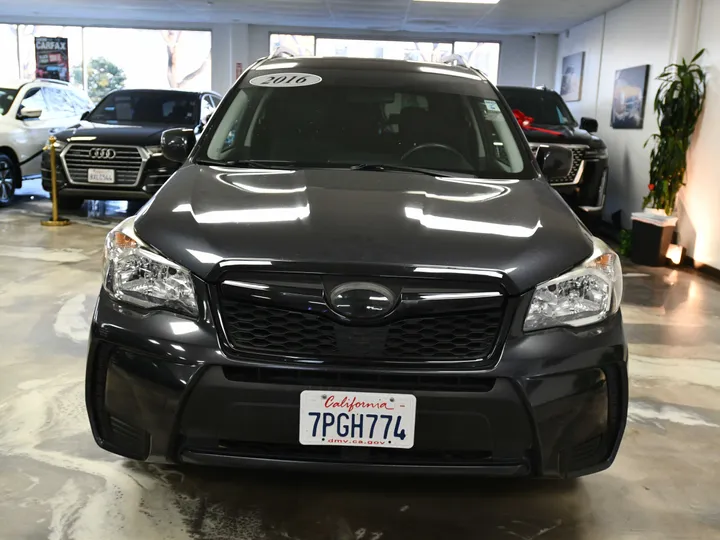 GRAY, 2016 SUBARU FORESTER Image 2