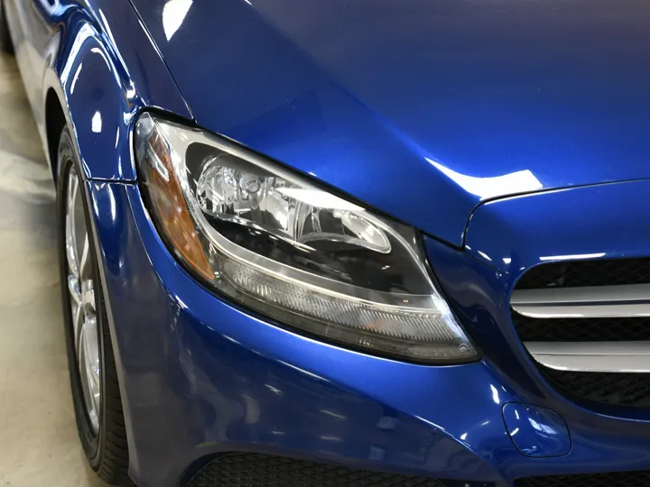 BLUE, 2018 MERCEDES-BENZ C-CLASS Image 3