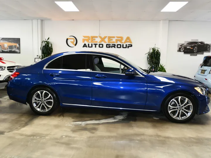 BLUE, 2018 MERCEDES-BENZ C-CLASS Image 13