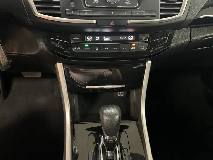 BROWN, 2017 HONDA ACCORD Image 24