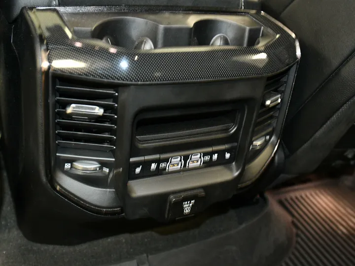 BLUE, 2022 RAM 1500 CREW CAB Image 47