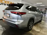 SILVER, 2020 TOYOTA HIGHLANDER Thumnail Image 12