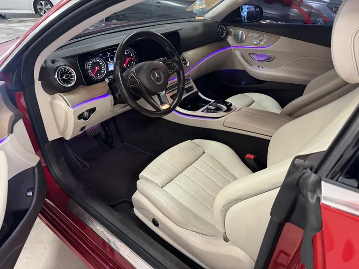 RED, 2018 MERCEDES-BENZ E-CLASS Image 16