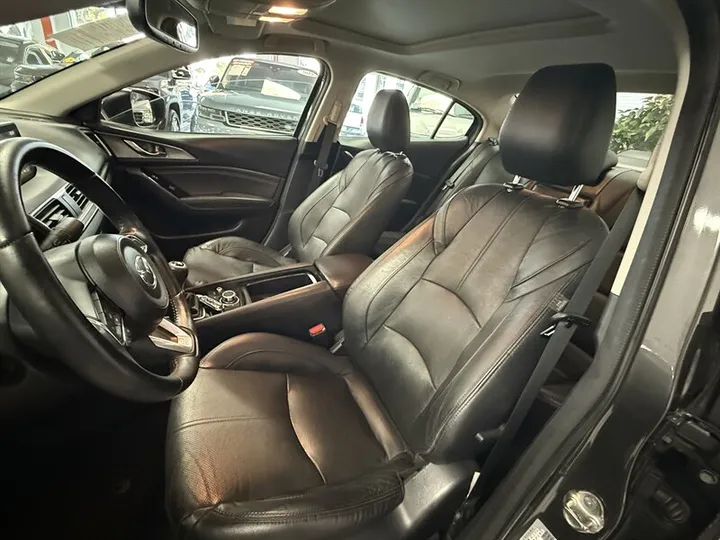 GRAY, 2018 MAZDA MAZDA3 Image 8