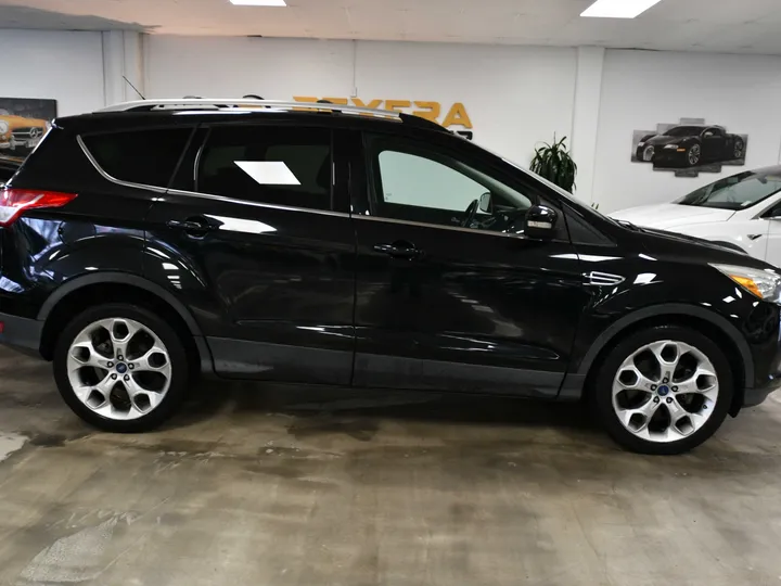 BLACK, 2013 FORD ESCAPE Image 13