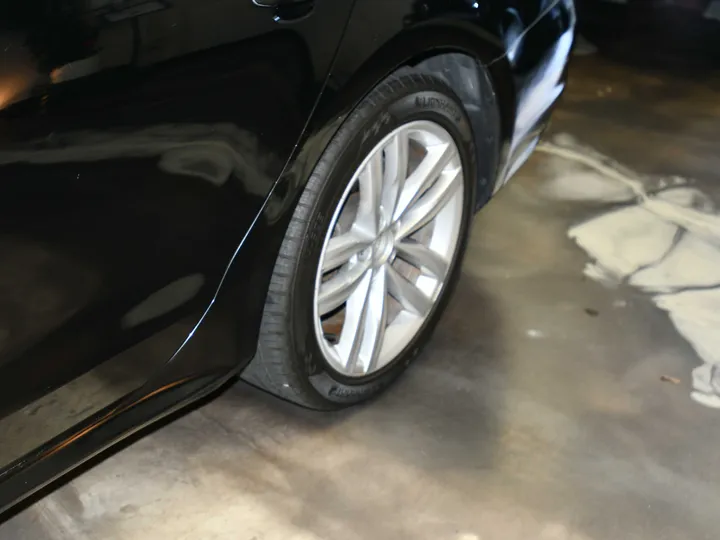 BLACK, 2014 VOLKSWAGEN PASSAT Image 7