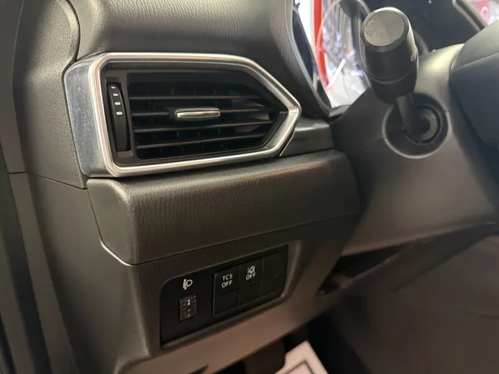 WHITE, 2019 MAZDA CX-5 Image 10