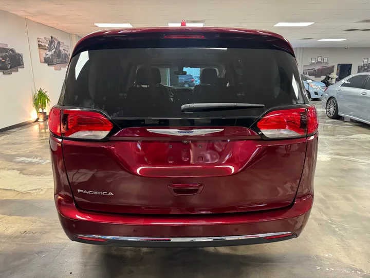 BURGUNDY, 2019 CHRYSLER PACIFICA Image 11