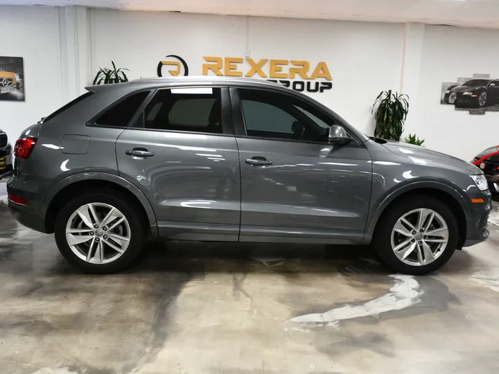 GRAY, 2017 AUDI Q3 Image 13