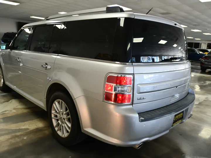 SILVER, 2019 FORD FLEX Image 8