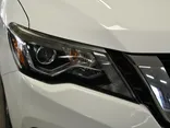 WHITE, 2017 NISSAN PATHFINDER Thumnail Image 3