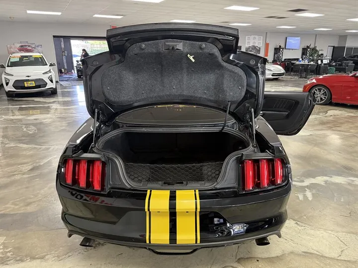 BLACK, 2016 FORD MUSTANG Image 24