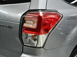 SILVER, 2018 SUBARU FORESTER Thumnail Image 11