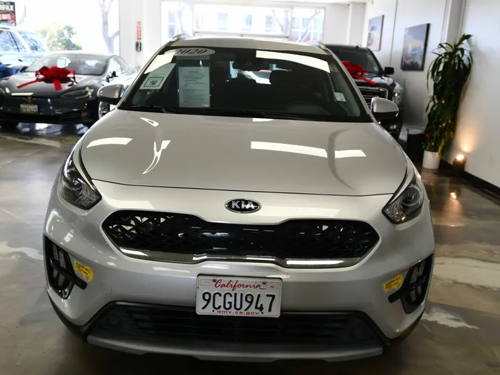 SILVER, 2020 KIA NIRO PLUG-IN HYBRID Image 2