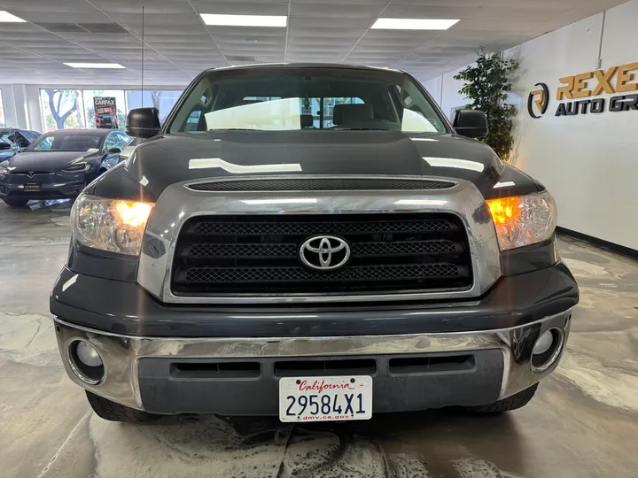 GRAY, 2007 TOYOTA TUNDRA DOUBLE CAB Image 2