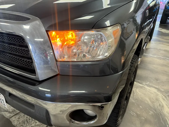 GRAY, 2007 TOYOTA TUNDRA DOUBLE CAB Image 5