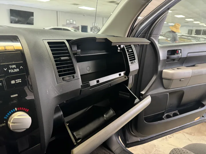 GRAY, 2007 TOYOTA TUNDRA DOUBLE CAB Image 29