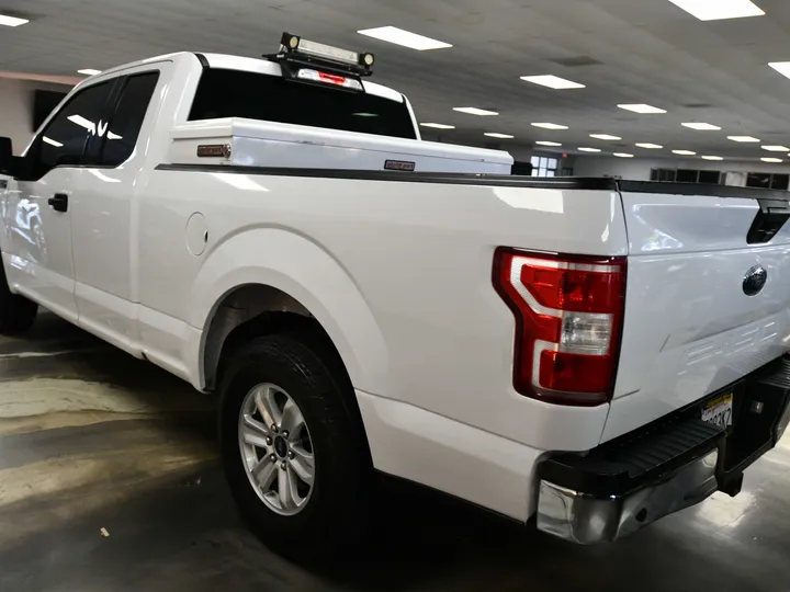 WHITE, 2018 FORD F150 SUPER CAB Image 7