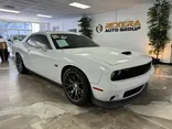 WHITE, 2015 DODGE CHALLENGER Thumnail Image 2