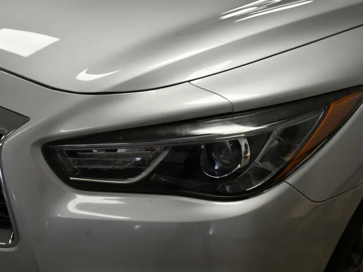 SILVER, 2019 INFINITI QX60 Image 4