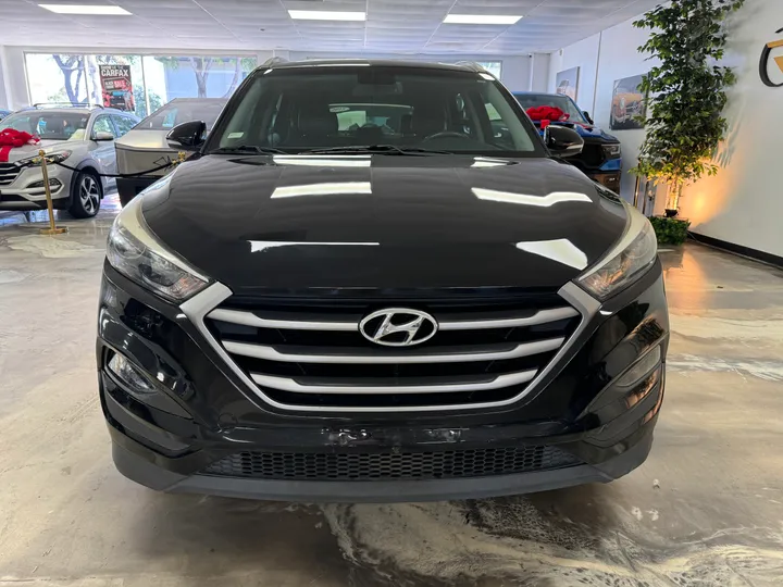 BLACK, 2018 HYUNDAI TUCSON Image 2