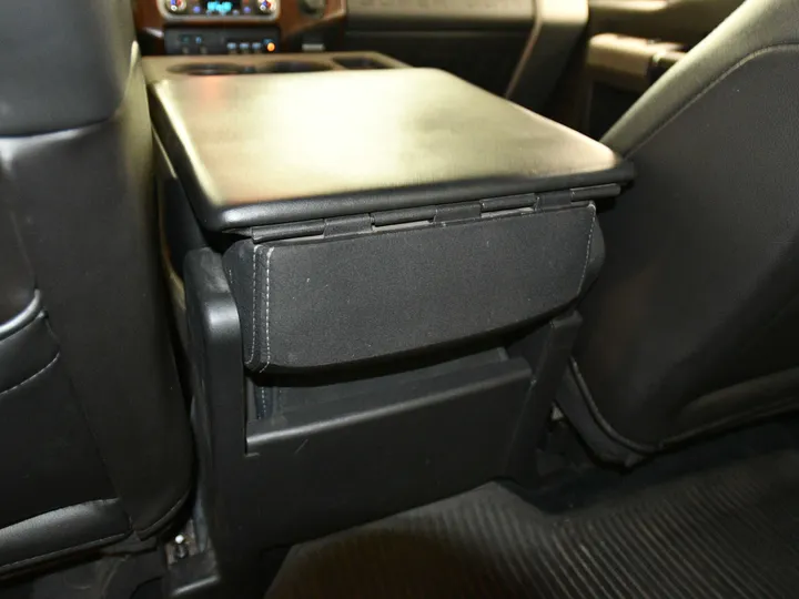 SILVER, 2012 FORD F250 SUPER DUTY CREW CAB Image 45