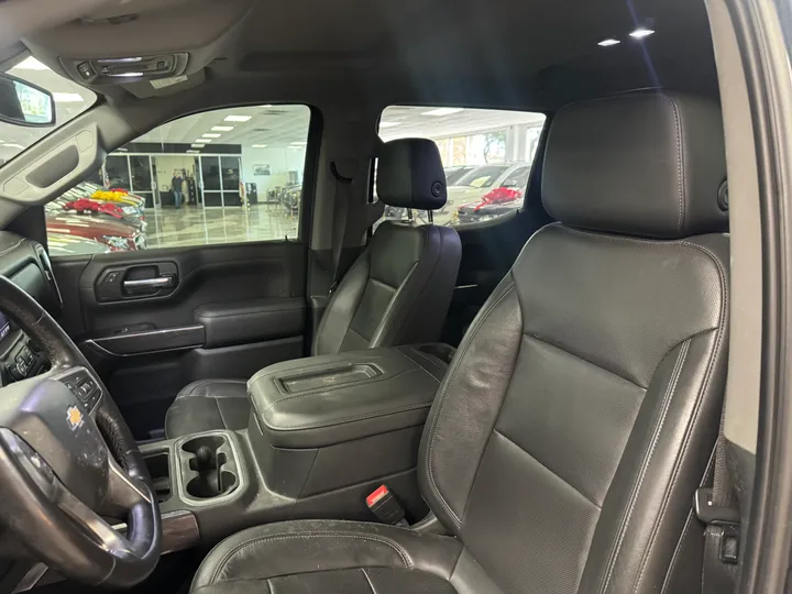 GRAY, 2019 CHEVROLET SILVERADO 1500 CREW CAB Image 38