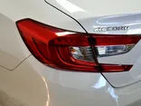 WHITE, 2019 HONDA ACCORD Thumnail Image 10