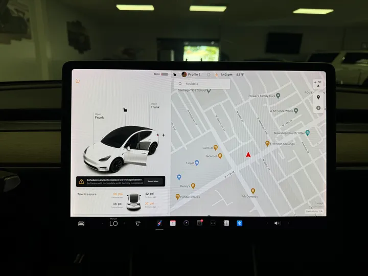 WHITE, 2020 TESLA MODEL Y Image 24