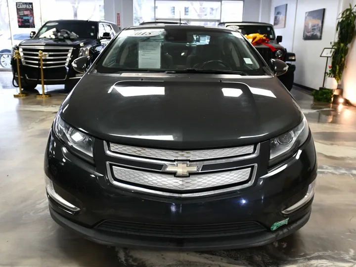 BLACK, 2015 CHEVROLET VOLT Image 2