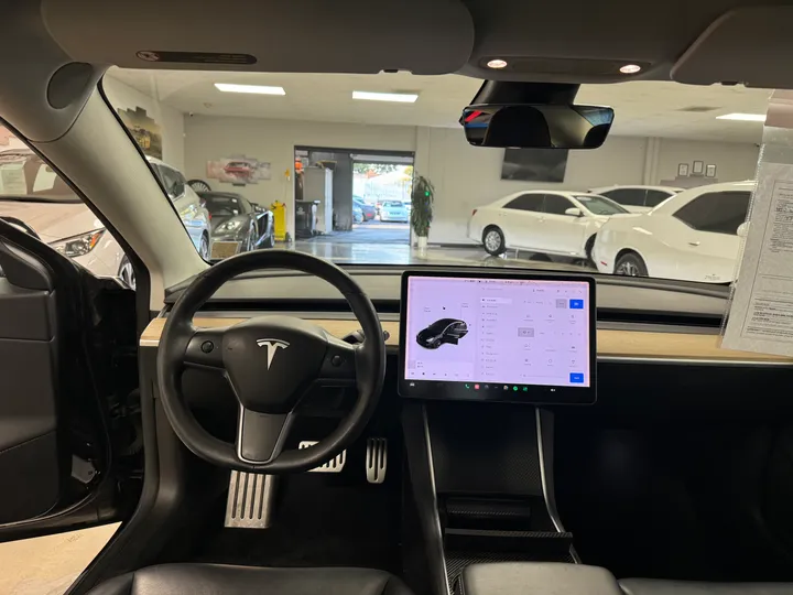 BLACK, 2018 TESLA MODEL 3 Image 33